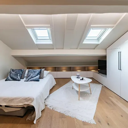 Elegant Renovated On The Floor Center Cannes